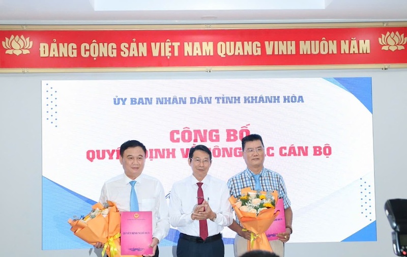 Hai Phó Giám đốc Sở Tư pháp tỉnh Khánh Hòa nghỉ hưu trước tuổi